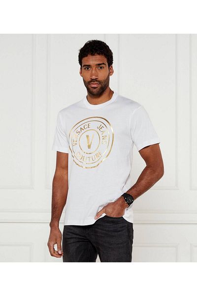 Versace تي شيرت رجالي بقصة عادية وشعار مطبوع - تي شيرت أبيض فاتح 78GAHT01CJ00T-G03