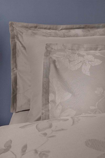 Altınbaşak Perle Jacquard Satin Double Duvet Cover Set Beige (6 Pieces)