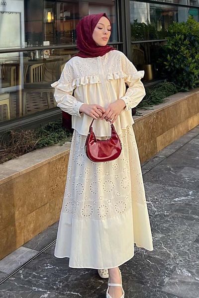 benguen Stone Detailed Embroidery Skirt Suit Cream 3007