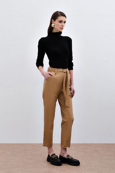 Sateen Belted Leather Trousers - Beige