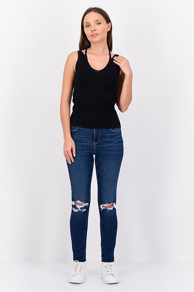 Esprit بلوزة نسائية بدون أكمام ذات رقبة على شكل حرف V، باللون الأسود