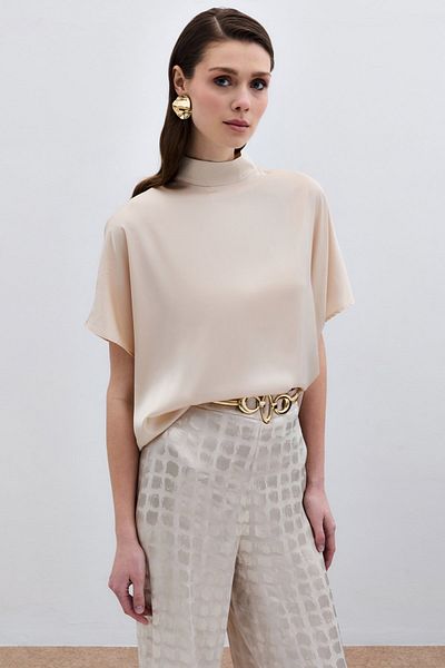 Sateen بلوزة كاجوال بأكمام جناح الخفاش بيج - Gx9688