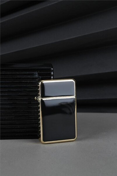 Silvio Monetti Kapaklı Özel Tasarım Siyah Gazlı Çakmak - 25CAK129M01