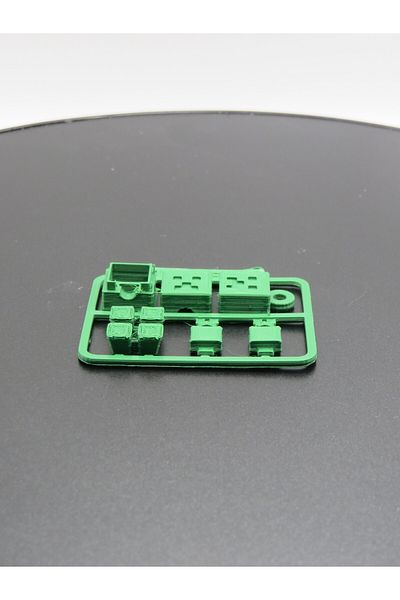MODA Pixelated Exploding Creature Kit Card 3D Puzzle Keychain Figure |   DIY Mini Model