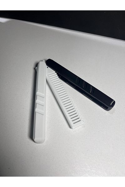 3DRoboMODA Animated Plastic Comb and Collectible Figure