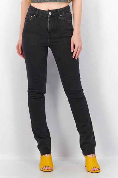 Asos Design Women Skinny Fit Mid Rise Vintage Jeans, Black