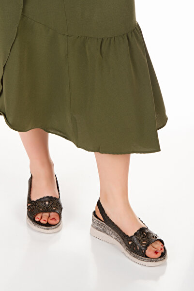 Ender Inside Out Genuine 100% Leather Padded Sole Women's Sandals