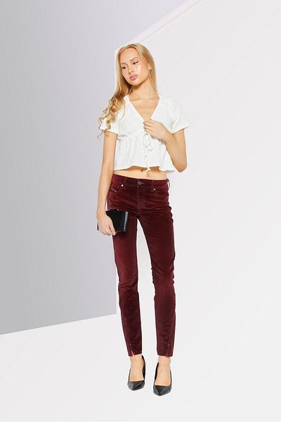 Diesel Women Slim Fit Plain Stretchable Jeans, Red