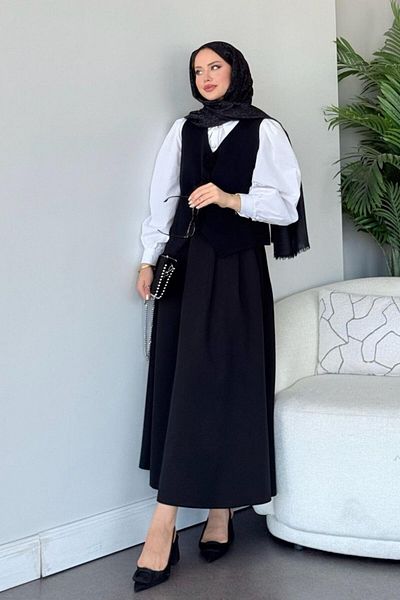 Vent Venetian Skirt Suit