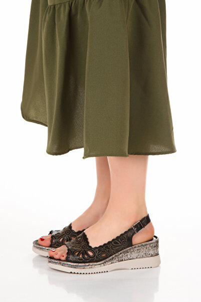 Ender Inside Out Genuine 100% Leather Padded Sole Women's Sandals