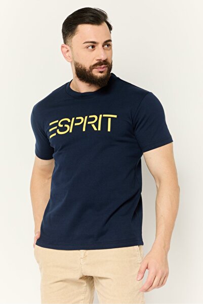 Esprit تي شيرت رجالي بشعار العلامة التجارية بأكمام قصيرة ورقبة دائرية، أزرق داكن