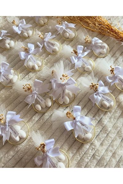 Larmina Decoration 50 Decorated Ring Almond Candies