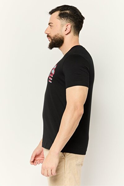 Esprit Men Crew Neck Short Sleeves Graphic Print T-Shirt, Black