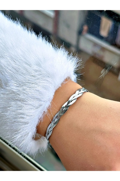 Tisaati Premium Steel Mesh Bracelet Exclusive Luxury Design Stainless and Tarnish Free Steel Bracelet