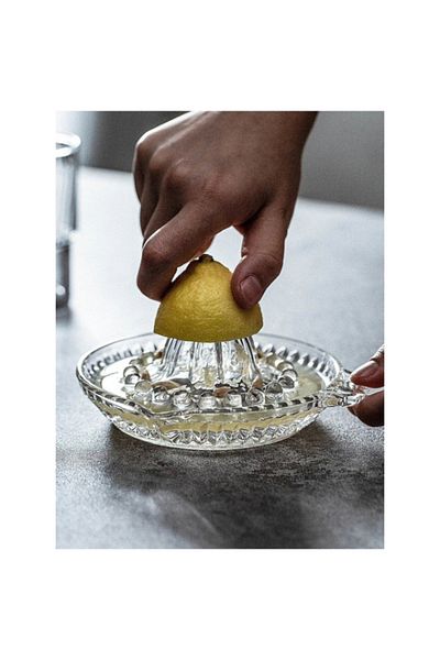 BulutRetail Glass Lemon Squeezer