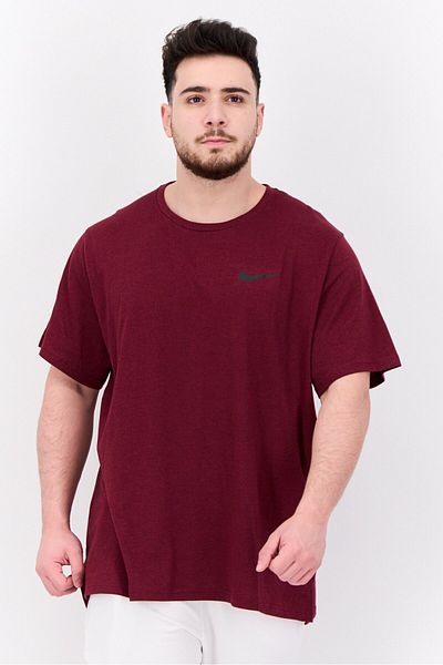 Nike Men Sportswear Fit Short Sleeve Training T-shirt, Maroon