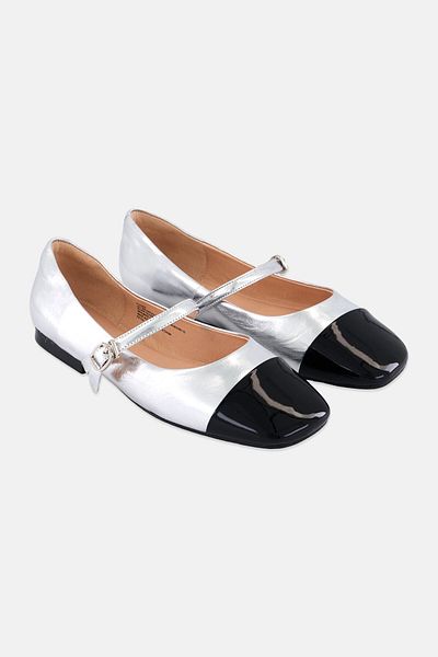 Steve Madden Women Posure Adjustable Buckle Shoes, Black