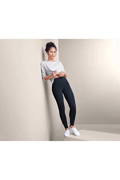 Tchibo شورت نسائي ضيق بدون درزات، خصر مرتفع، أسود