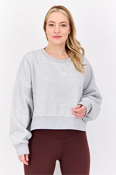 Puma سويت شيرت نسائي بأكمام طويلة وياقة دائرية وشعار العلامة التجارية، رمادي