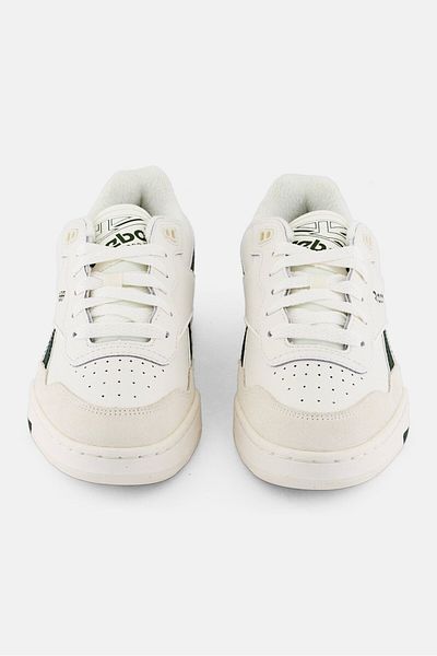Reebok Kids Boy BB 4000 II Lace Up Basketball Shoes, White