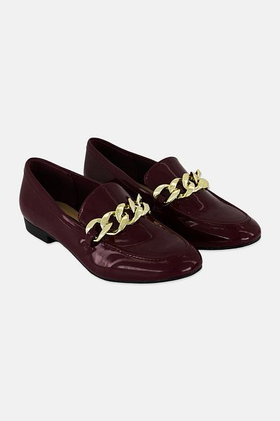 Nine West Women Chain Faux Leather Slip On Shoes, Burgundy