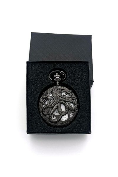 valkyrie Vintage Boxed Octopus Motif Retro Chain Pocket Watch