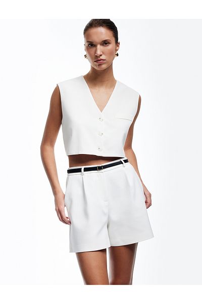 Koton Sleeveless V-Neck Buttoned Lined Modal Fabric Crop Vest