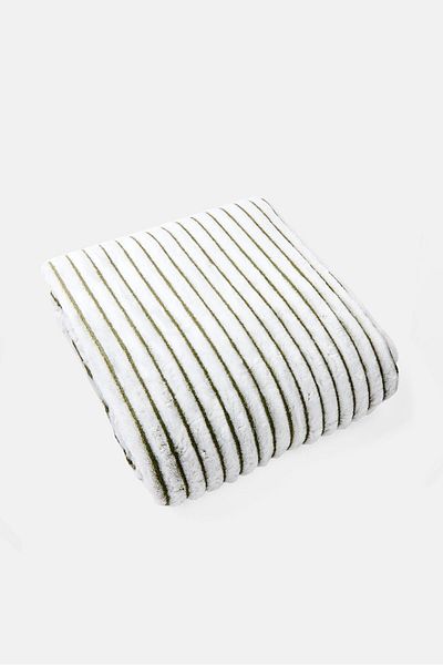 Bebe Premium Jacquard Stripped Blanket 150 X 200 Cm, White/green