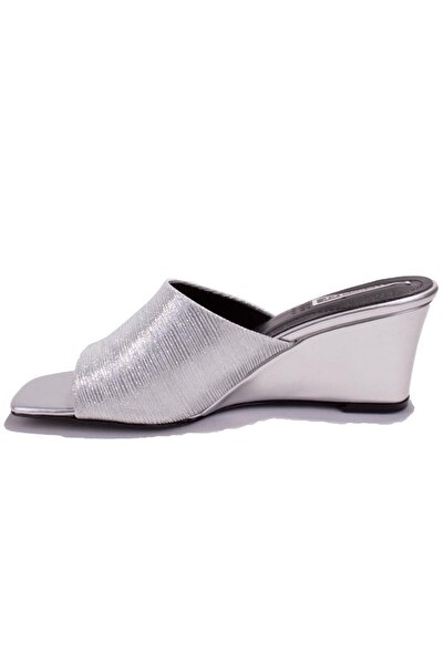 DAGOSTER DZA07- 108524344   Papuci de damă cu talpă cu pană argintie cu toc