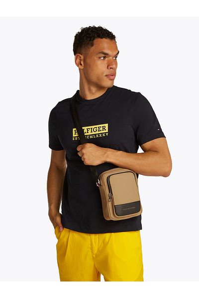 Tommy Hilfiger Tommy Hilfiger Men Sandalwood Business Mini Crossover Reporter Bag