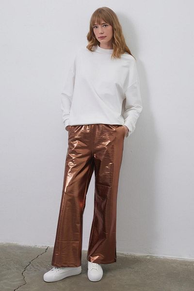KB STUDIO Shiny Printed Loose Lycra Rose Trousers