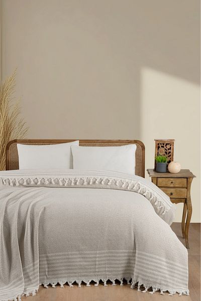 Loova Beige Personality Bed Freedoms
