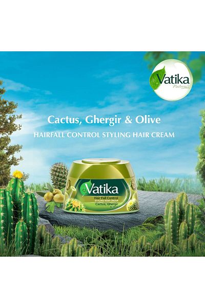 Vatika كريم تصفيف الشعر للتحكم في تساقط الشعر من ناتشورالز بخلاصة الصبار والزيتون