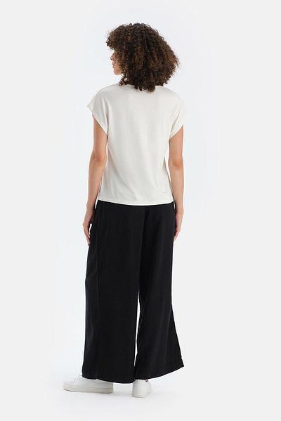 Dagi Ecru V-Neck Pleated Viscose T-Shirt