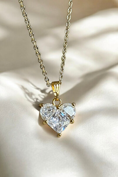 Elifsu Jewelry قلادة من الفولاذ على شكل قلب بحجر الزركون الذهبي اللون