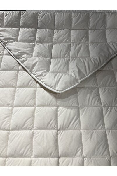 Yüncü Hanım Tek Kişilik Merinos Kuzu Yünü Yorgan (%100 SAF MERİNOS KUZU YÜNÜ) 155 X 215 Cm Ebat, 2500 gram