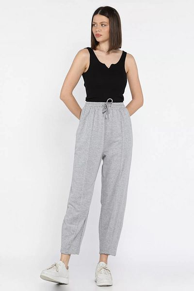 GÜLSELİ Gray Front Lawn Women's Carrot Cut Sweatpants
