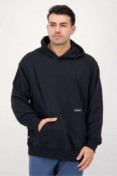 New Balance Men Sportswear Fit Long Sleeve Training Sweatshirt, Black