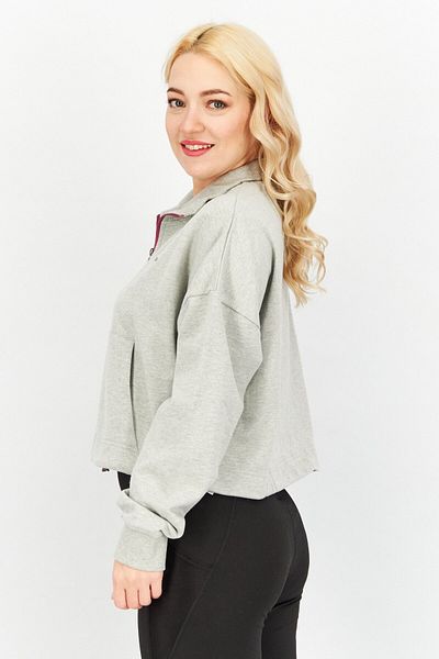 UMBRO Women Sportswear Fit Brand Logo Training Crop Sweatshirt, Grey Heather