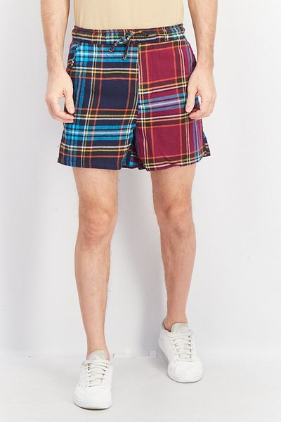 Asos Design Men Checkered Basic Shorts, Maroon Combo