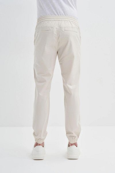 Cazador 0004 Button Closure Jogger Men's Trousers with Elastic Waist and Legs Ecru