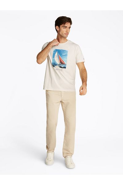 Tommy Hilfiger Tommy Hilfiger Men Ivory Petal Photo Print Cotton T-Shirt
