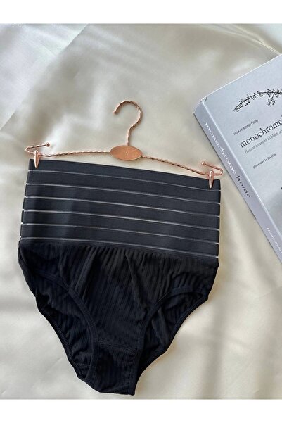 Beruflic Women's Corset Panties Set