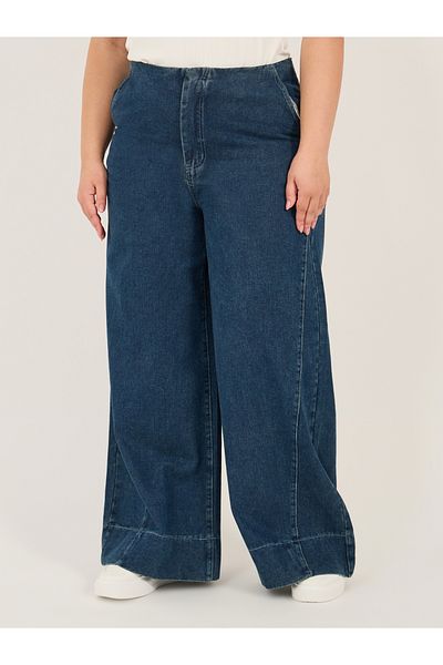 Styli Plus Size Mid Rise Wide Leg Pants