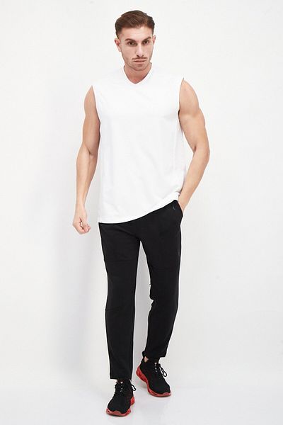 Castore Men Sportswear Fit Brand Logo Training Vest, White