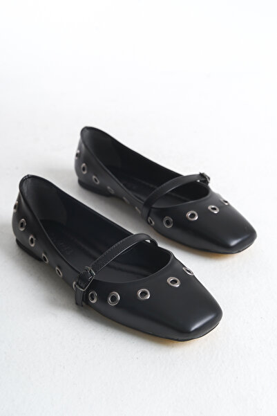 Redoxy Women's Special Design Black Blunt Toe Metal Staple Accessory Banded Ballerina Shoes