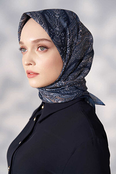 Madame Polo Daisy Glory Pattern Scarf - Navy Blue