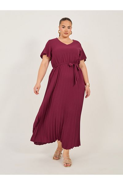 Styli Plus Size V-Neck Short Sleeves A-Line Maxi Dress