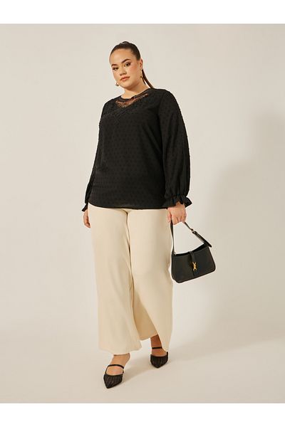 Styli Plus Size Textured Long Sleeve Lace Detail Top