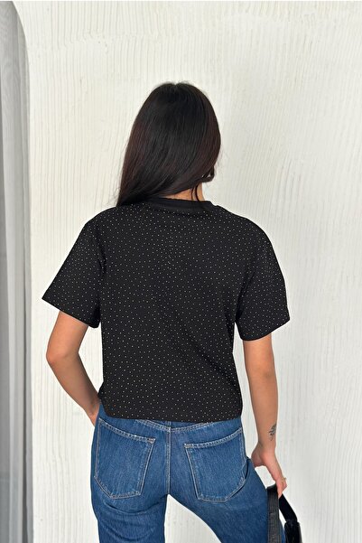 FEMELLE Γυναικείο μπλουζάκι από μαύρο βαμβακερό πέτρινο με λεπτομέρειες